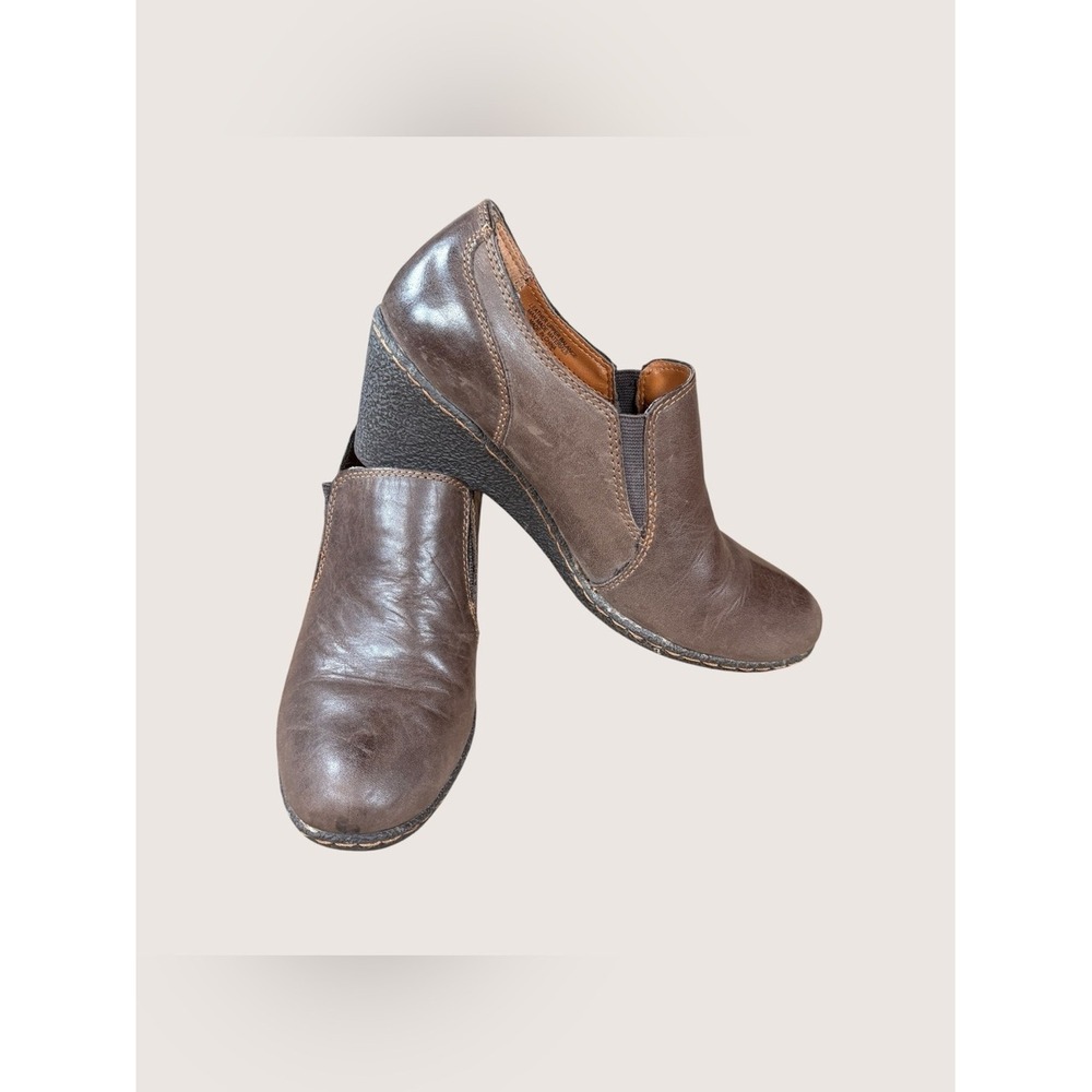 b.o.c. Born Concept Brown Leather Slip-On Wedge Shoes Comfort Loafers Women's 8